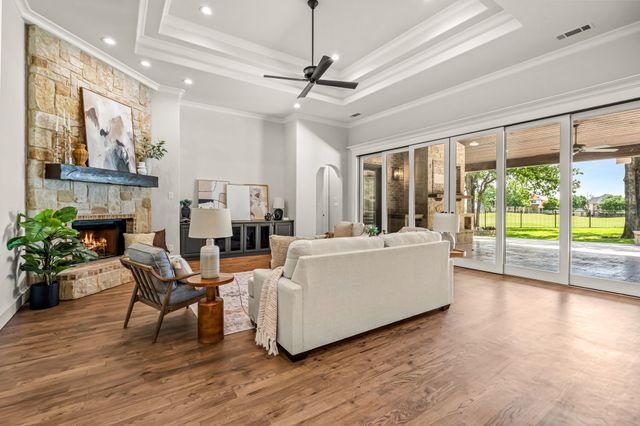 4 Heatherstone Court, Trophy Club, TX 76262