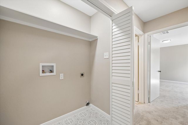 9007 Imogene Street F, Houston, TX 77036