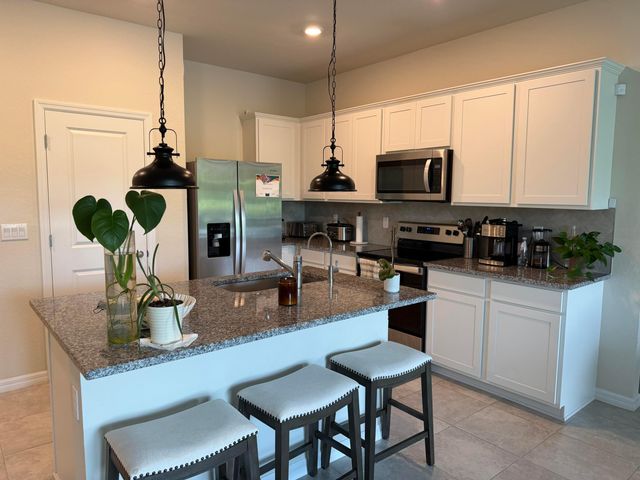 2933 OLIVIA Avenue, Lauderdale Lakes, FL 33311