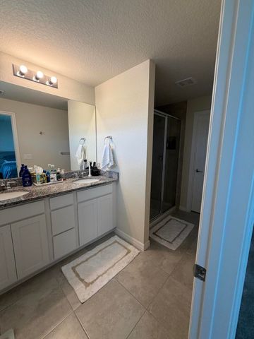 2933 OLIVIA Avenue, Lauderdale Lakes, FL 33311