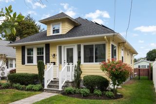 37 Lynde Ave, Melrose, MA 02176
