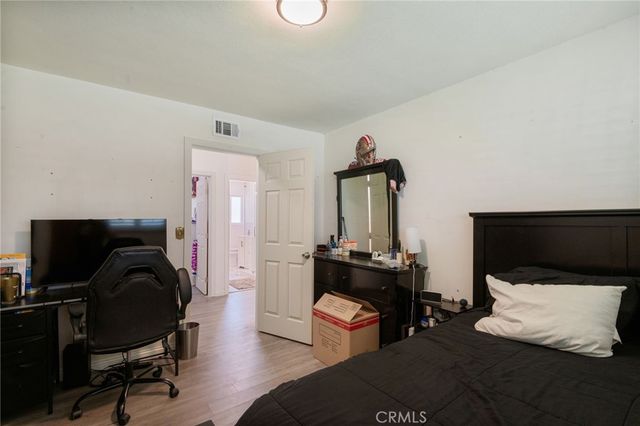 6336 Glen Aire Avenue, Riverside, CA 92506