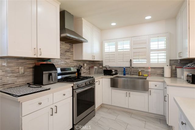 6336 Glen Aire Avenue, Riverside, CA 92506