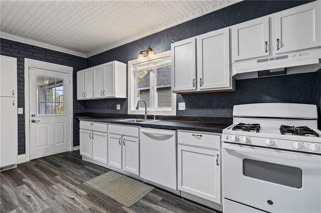 329 Marion Street, Rochester, NY 14610