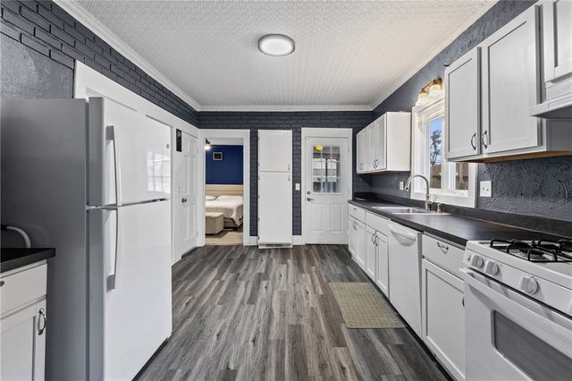 329 Marion Street, Rochester, NY 14610