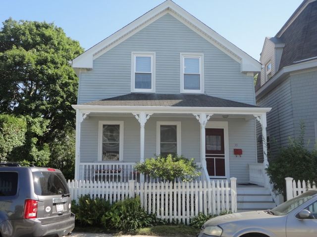 39 E Bowery Street, Newport, RI 02840