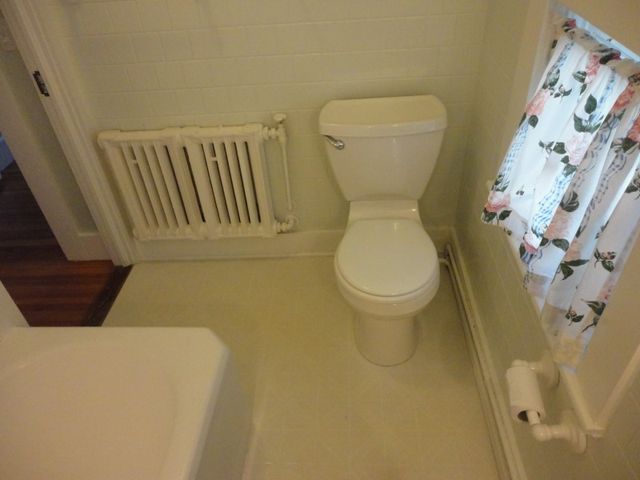 39 E Bowery Street, Newport, RI 02840