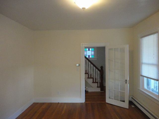 39 E Bowery Street, Newport, RI 02840