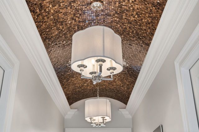 34 BRIDLEWOOD Road, Northbrook, IL 60062