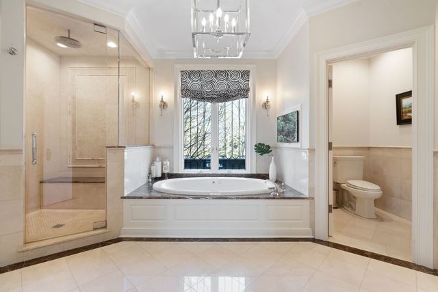 34 BRIDLEWOOD Road, Northbrook, IL 60062