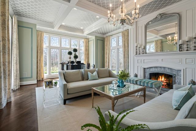 34 BRIDLEWOOD Road, Northbrook, IL 60062