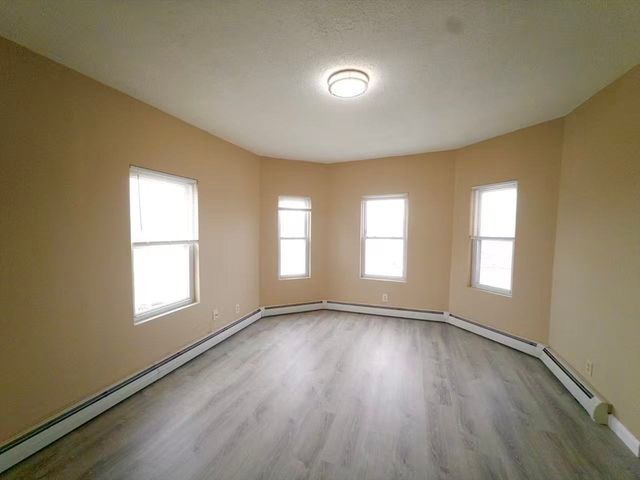 25 Oakland Ave 3F, Everett, MA 02149