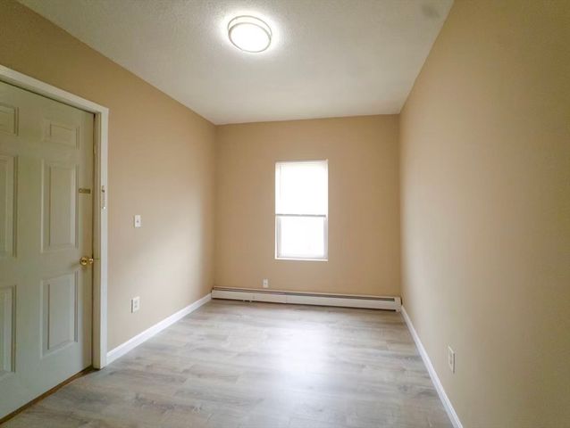 25 Oakland Ave 3F, Everett, MA 02149