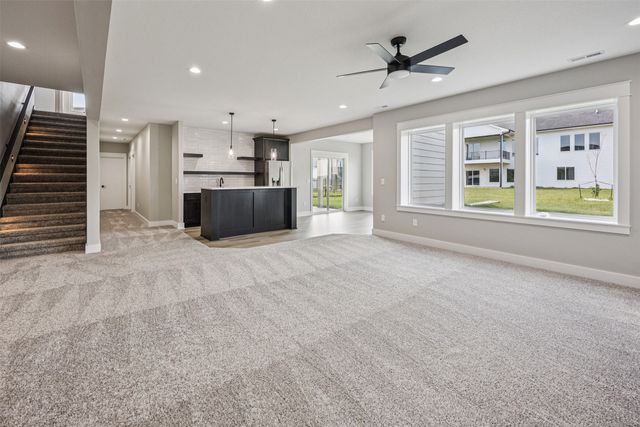 18099 Townsend Drive, Clive, IA 50325