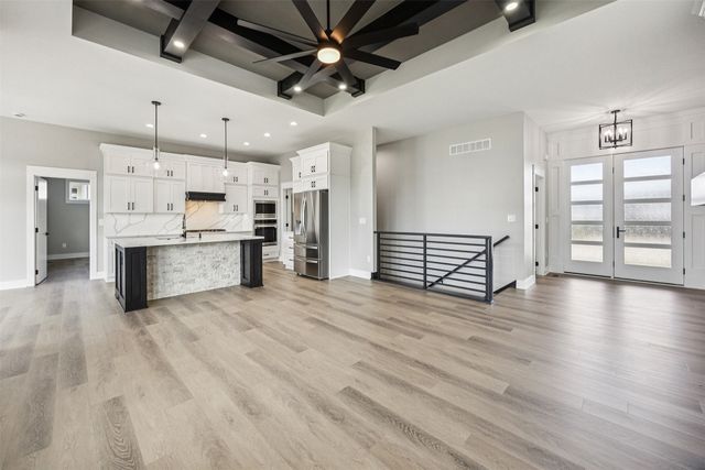 18099 Townsend Drive, Clive, IA 50325