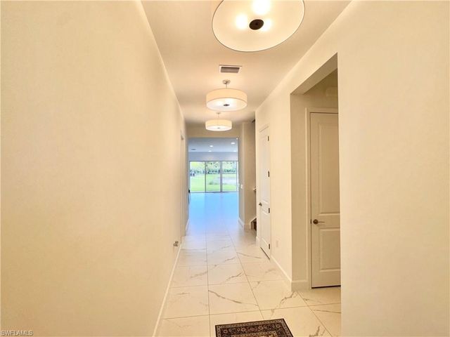 2864 Bloomfield WAY, Naples, FL 34116