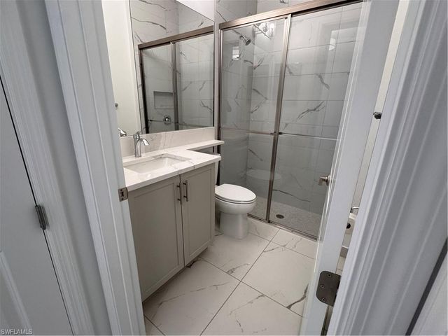 2864 Bloomfield WAY, Naples, FL 34116