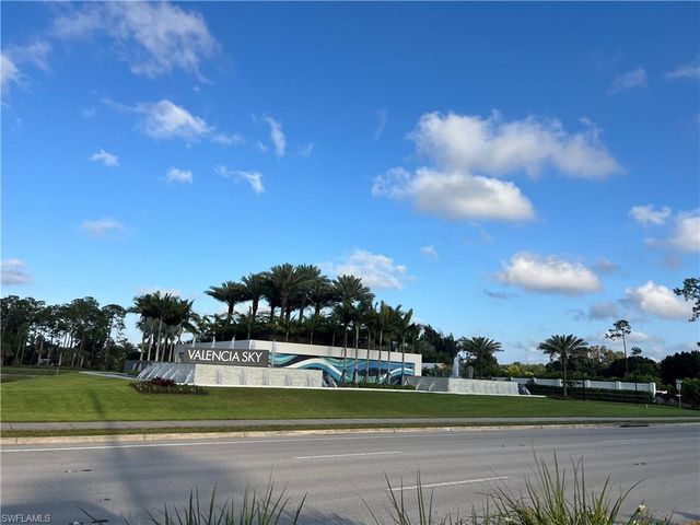 2864 Bloomfield WAY, Naples, FL 34116