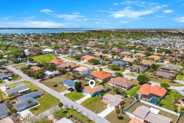 350 Sea Grape Street, Indialantic, FL 32903