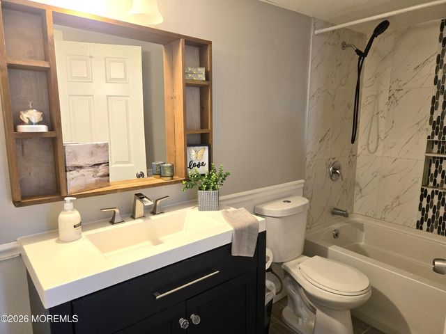 20 Foxglove Street, Browns Mills, NJ 08015