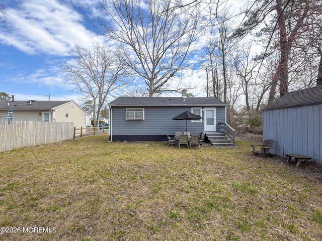 20 Foxglove Street, Browns Mills, NJ 08015