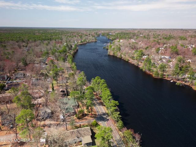 20 Foxglove Street, Browns Mills, NJ 08015