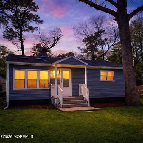 20 Foxglove Street, Browns Mills, NJ 08015