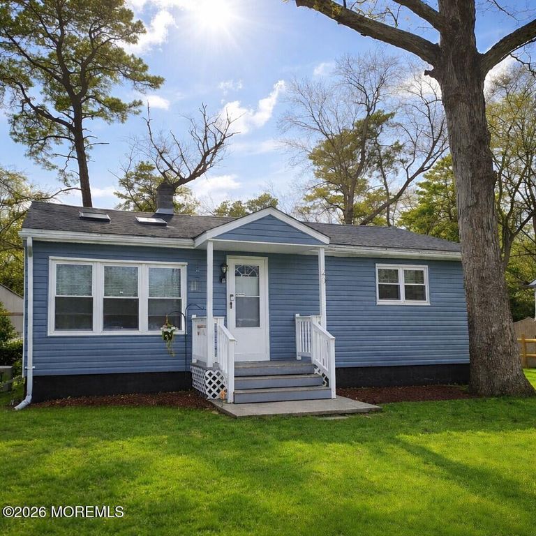20 Foxglove Street, Browns Mills, NJ 08015