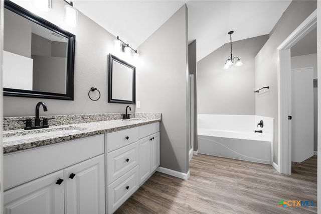 4417 Briarwood Drive, Temple, TX 76502