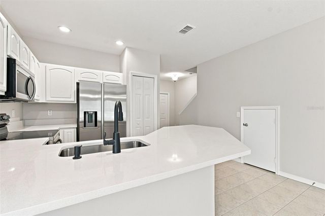 8574 TRAIL WIND DRIVE, Tampa, FL 33647