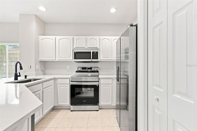 8574 TRAIL WIND DRIVE, Tampa, FL 33647