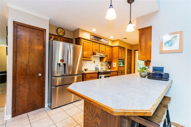 13457 Redbird Lane, Bentonville, AR 72712