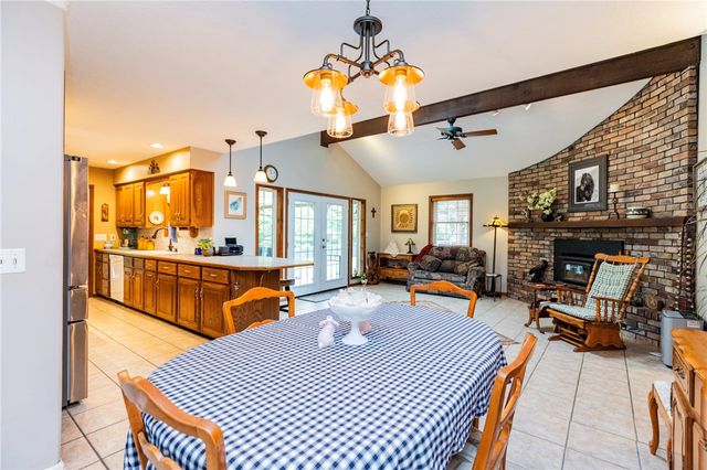 13457 Redbird Lane, Bentonville, AR 72712