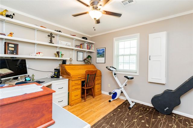 13457 Redbird Lane, Bentonville, AR 72712
