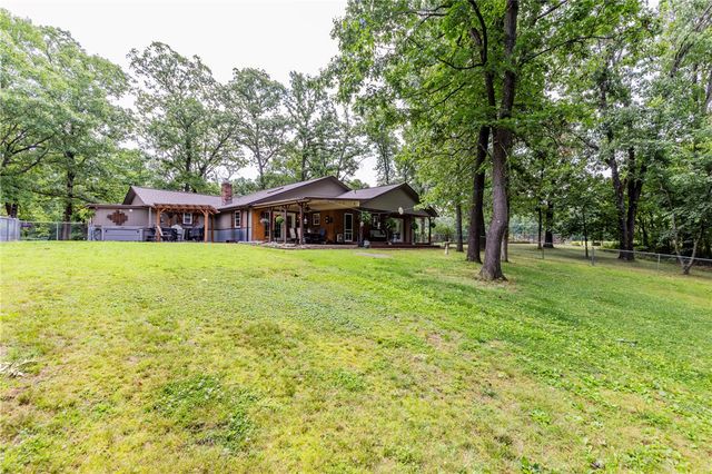 13457 Redbird Lane, Bentonville, AR 72712