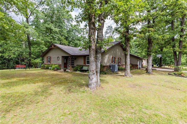 13457 Redbird Lane, Bentonville, AR 72712