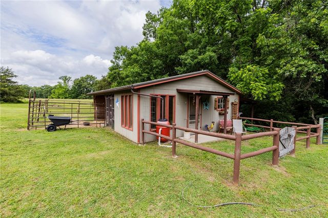 13457 Redbird Lane, Bentonville, AR 72712