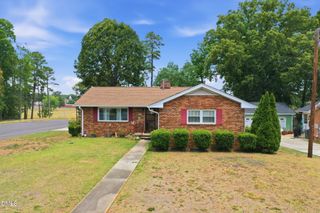 500 Oakwood Lane, Graham, NC 27253