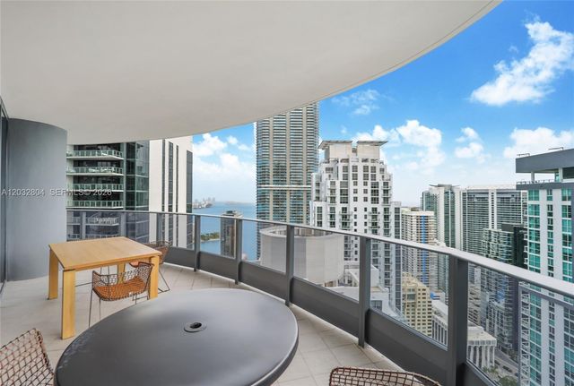 1000 Brickell Plz 4401, Miami, FL 33131
