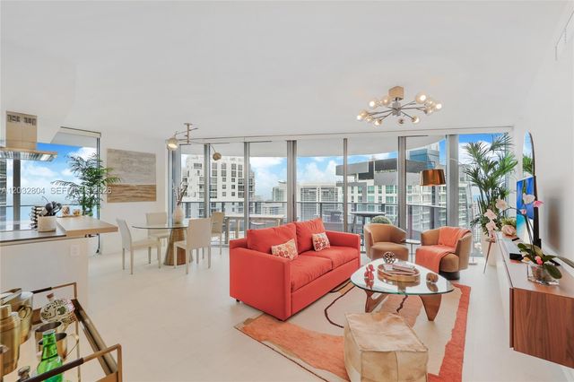 1000 Brickell Plz 4401, Miami, FL 33131