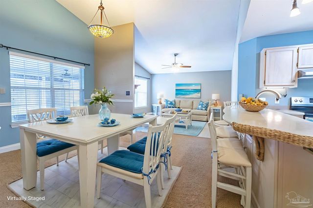 2865 Winners Cir Dr, Navarre, FL 32566