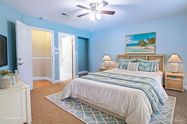 2865 Winners Cir Dr, Navarre, FL 32566