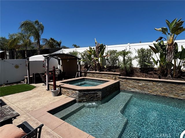 22623 White Sage, Corona, CA 92883