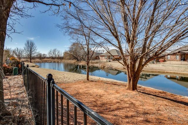 1113 Lanie Lane, Moore, OK 73160