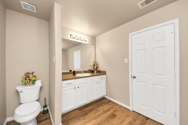 5623 Straight Way, Kingwood, TX 77339