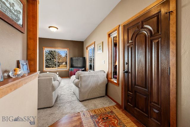 999 Jessie Way, Bozeman, MT 59715