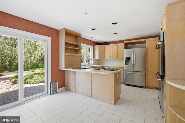 7 TOBIN CT, Hockessin, DE 19707