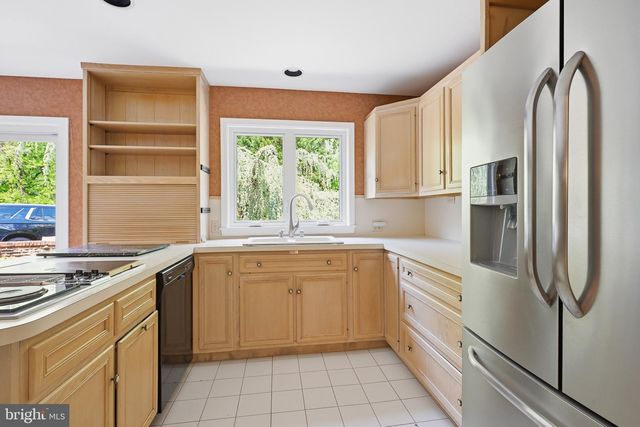 7 TOBIN CT, Hockessin, DE 19707