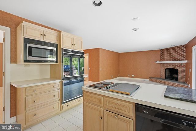 7 TOBIN CT, Hockessin, DE 19707