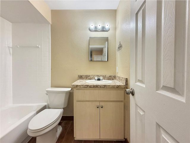 7210 N MANHATTAN AVENUE 2524, Tampa, FL 33614